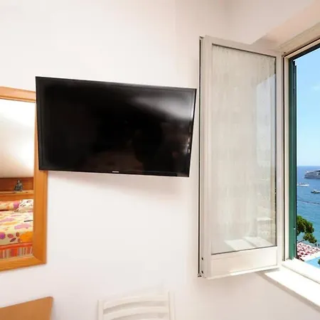 Mamma Rosanna - In With Terrace Apartment Amalfi