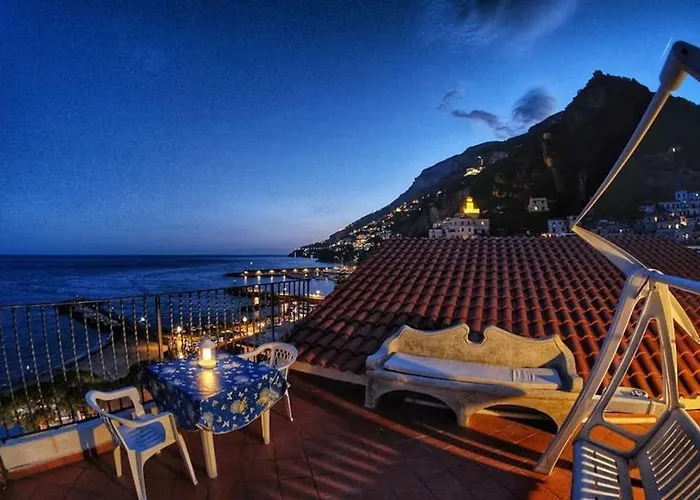 Mamma Rosanna - In With Terrace Apartment