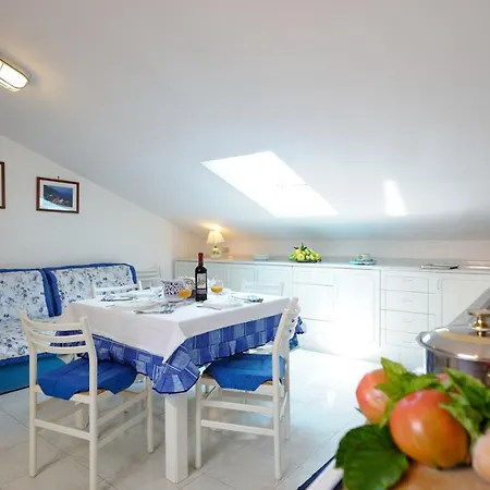 Mamma Rosanna - In With Terrace * أمالفي